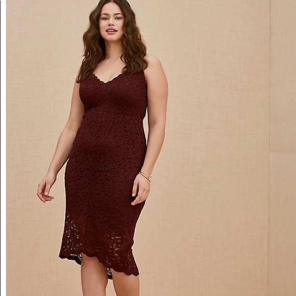 torrid Dresses & Skirts - Torrid NWT Wine Lace Hi Lo Dress